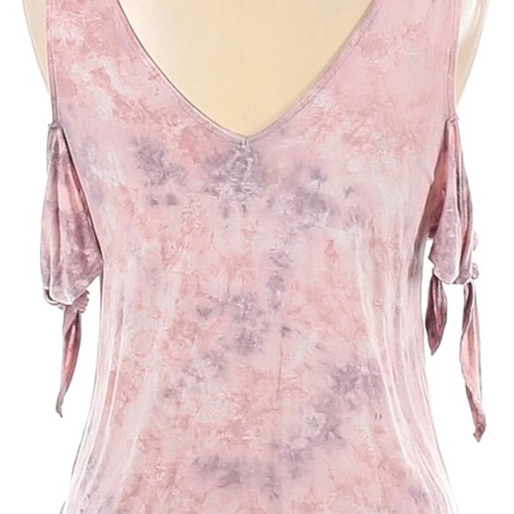 American Eagle Outfitter Tank Top - Short Sleeves (Bow) - - Picture 3 of 6